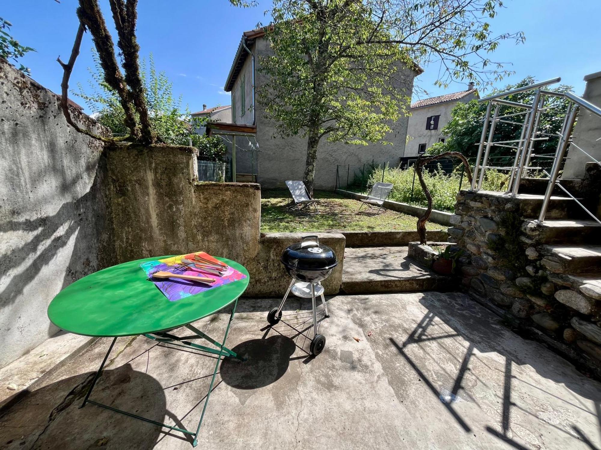 La Petite Ourse Maison De Village A Oust Dış mekan fotoğraf